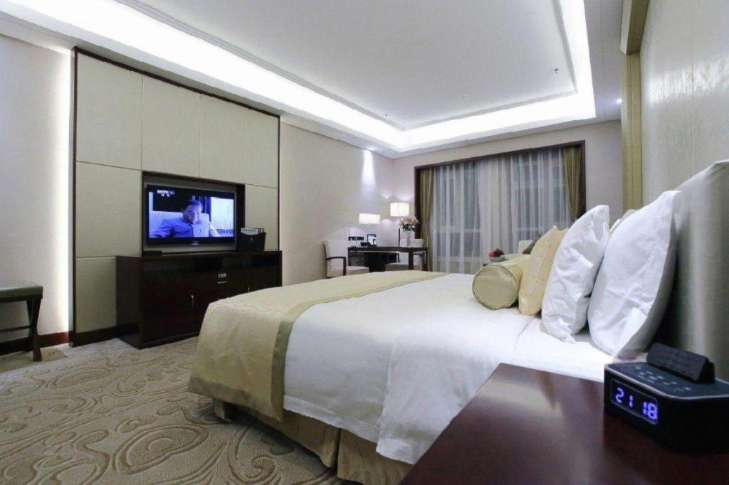 Linyi Blue Horizon International Hotel Yi He Extérieur photo